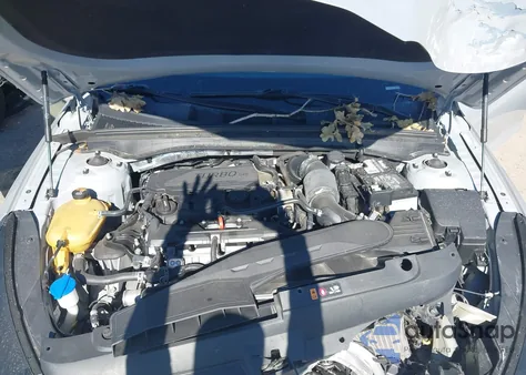 2021 Kia K5 Gt-Line z USA, uszkodzony, nr VIN 5XXG64J20MG046582